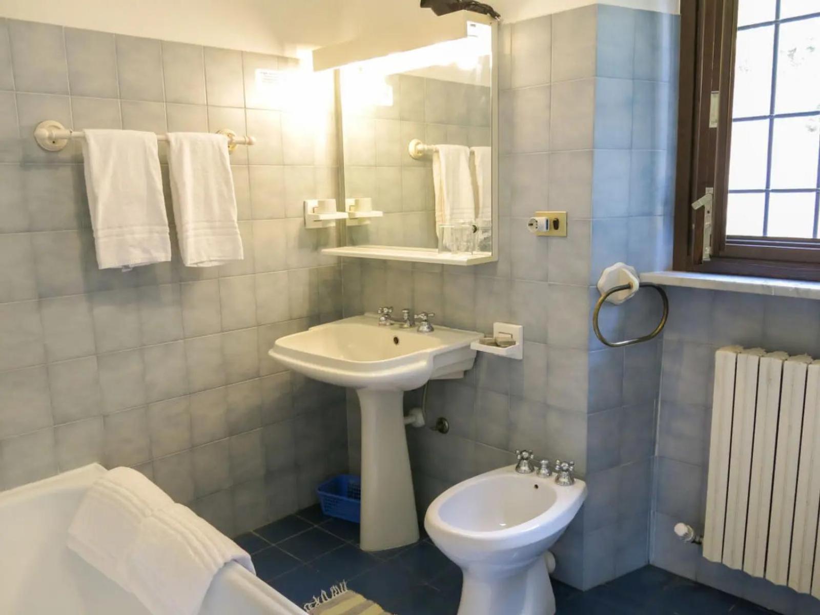 Agriturismo La Rovere Cossano Belbo 外观 照片
